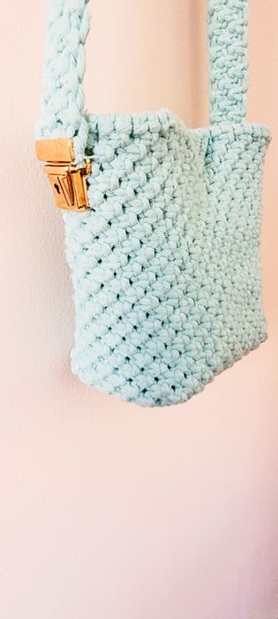 Mala tiracolo em Macramé