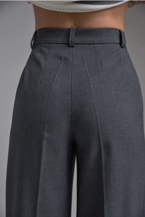 Жіночі,сірі штани прямого крою,32 розмір (xs)