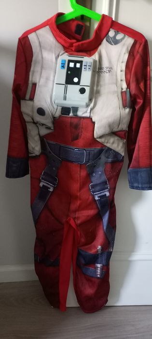 2 fatos de fantasia Star Wars para menino. 15€ cada um