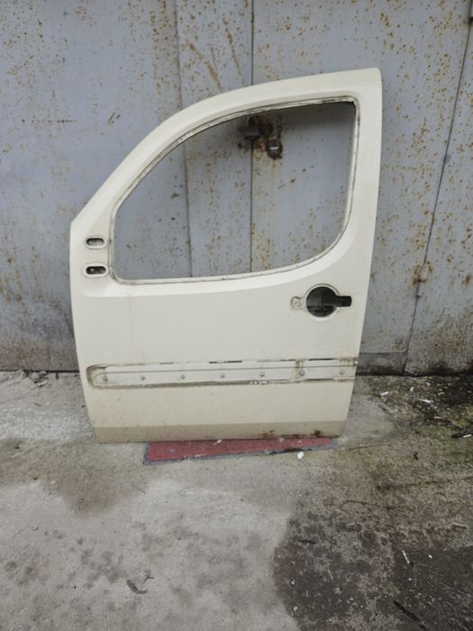 Двері фиат добло, fiat doblo 2008