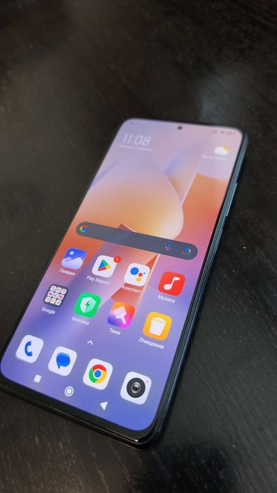 Продам Xiaomi Mi 11i Cosmic Black