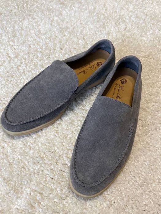 Лофери Loro Piana сірі замшеві, розмір 42