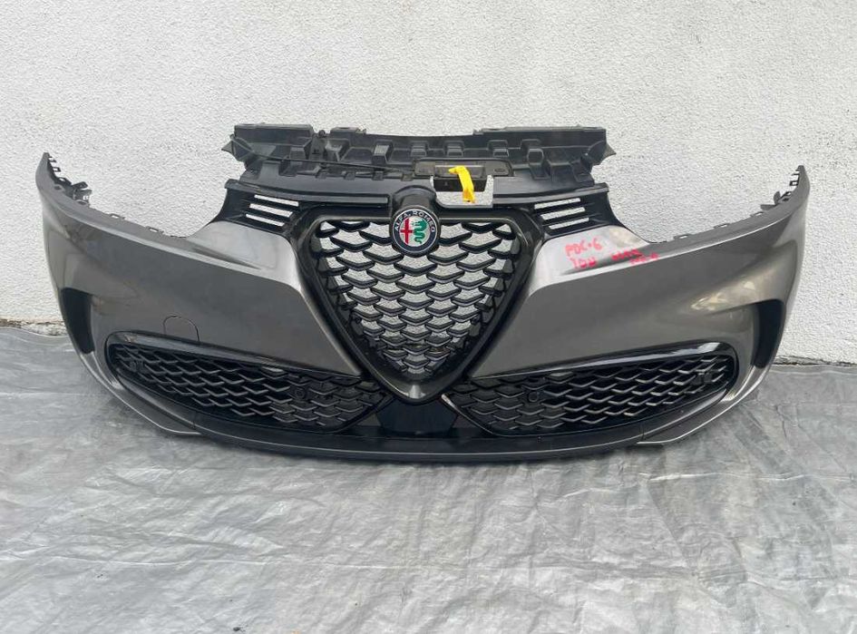 Бампер передній Alfa Romeo Tonale 965 перед оригінал разборка