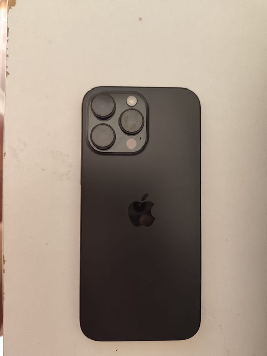 Vendo ou troco iphone 16 pro max 256 Gb
