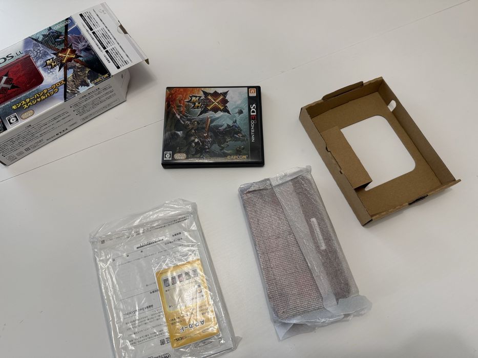 New Nintendo 3ds XL monster hunter, jak nowa