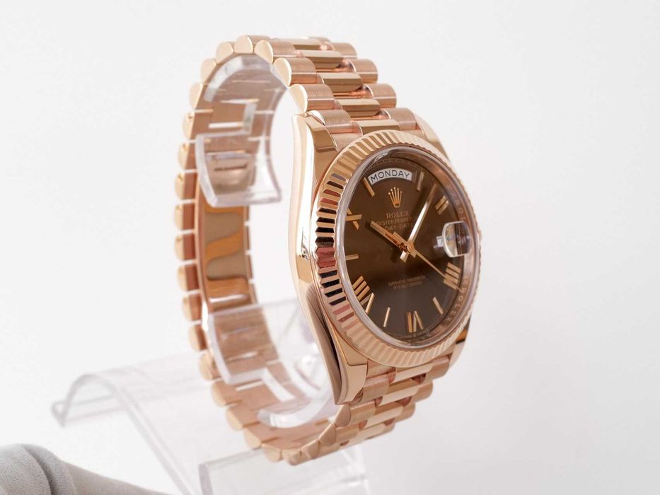 Rolex Day-Date 40 Rose Gold 18K Chocolate Brown Roman Dial