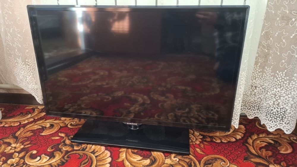Телевізор SAMSUNG