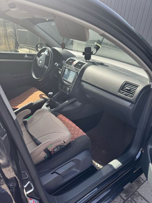 Volkswagen Golf 1.4 2008 рік