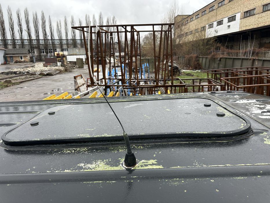 Люк в крышу стеклянный Mercedes Sprinter, Volkswagen LT, Crafter