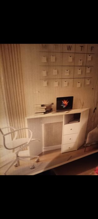 Nowe białe biurko stolik do pracy z szufladami