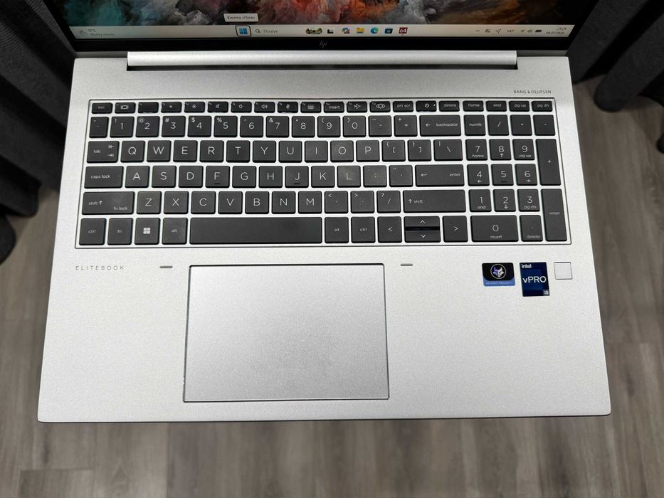 Ноутбук HP EliteBook 860 G9 | i5-1245U | Ram-16 SSD-512 | FHD+ IPS сенсорний