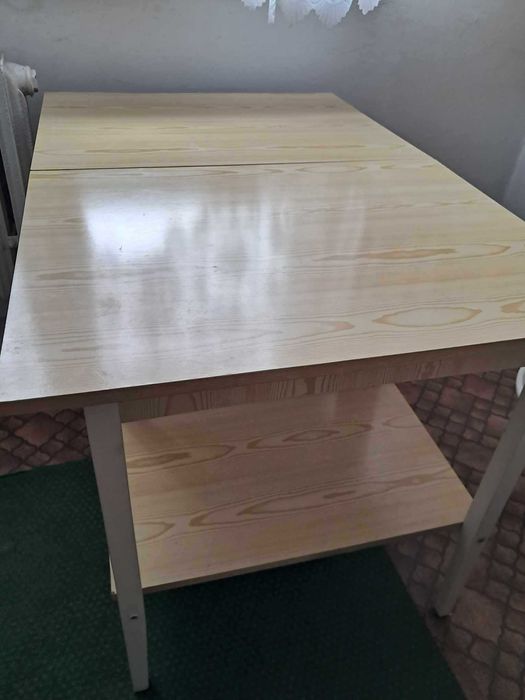 Stół kuchenny rozkładany Po rozłożeniu Wymiary 73 cm x 110 cm