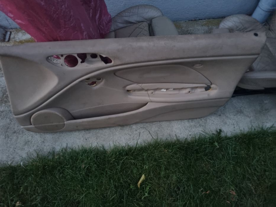 Dekory bmw e46 coupe czarne carbon cube /  beżowe wnętrze