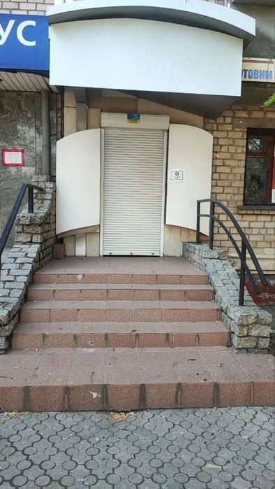 Аренда! Комерційне приміщення на червоній лінії! Нікополь