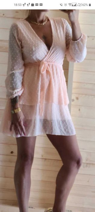 Piękna Brzoskwiniowa sukienka w stylu Boho 36 nowa, bez metki 
S / 36