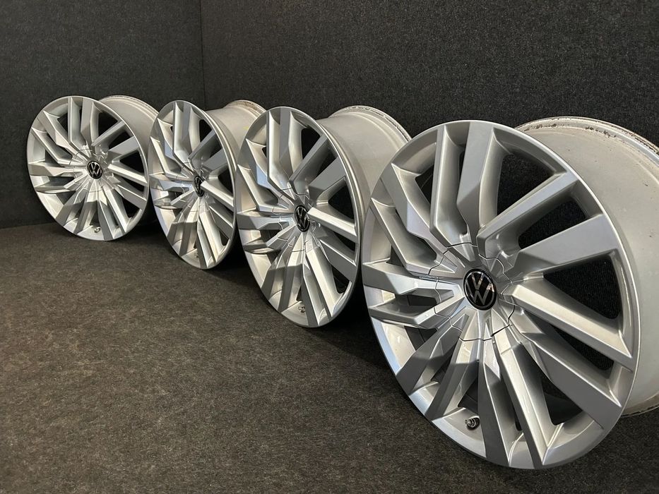Alufelgi VW Touareg III, Tiguan, Sharan, Passat B8 19 cali 5x112 4szt. Ładne z czujnikami!