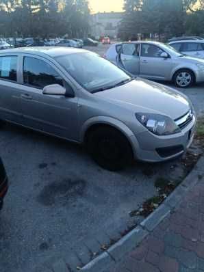 Opel Astra polecam.