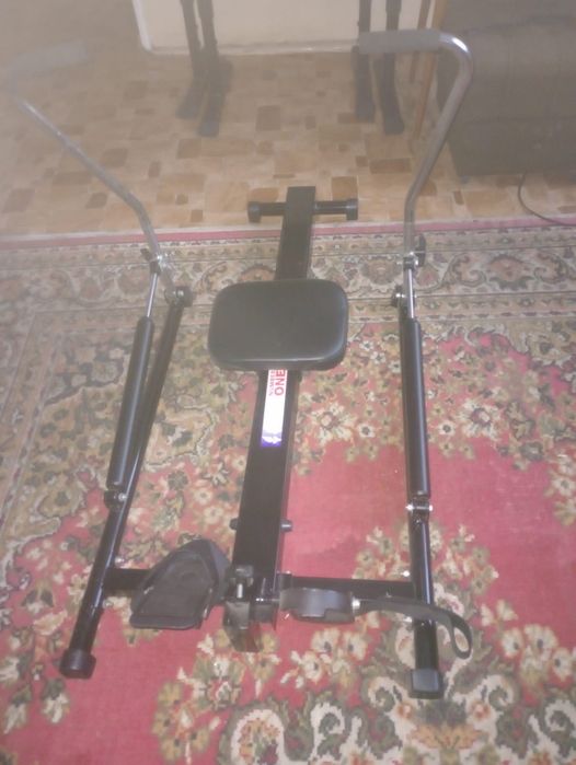 Wioślarz hydrauliczny