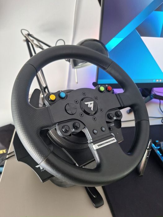Volante Thrustmaster TMX