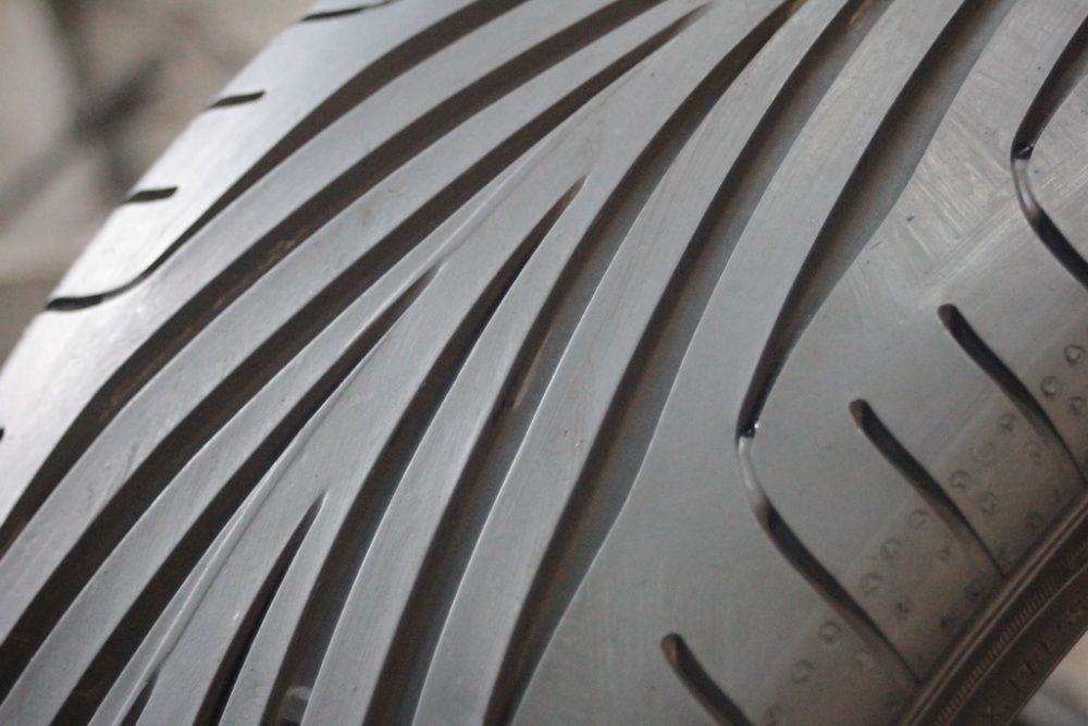 245/35/18 Goodyear Eagle F1 245/35 R18