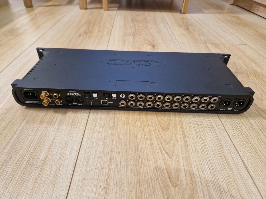 MOTU 828x bardzo mało używany