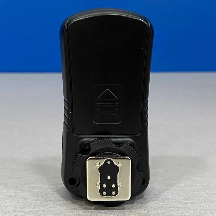 Yongnuo RF605C Wireless Flash Trigger Transceiver (Canon)64585430494723121