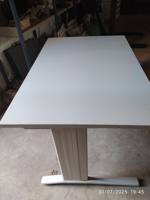 2 Secretárias de escritório