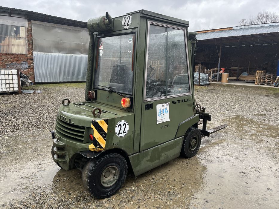 Погрузчик,Кара Still 2.5т