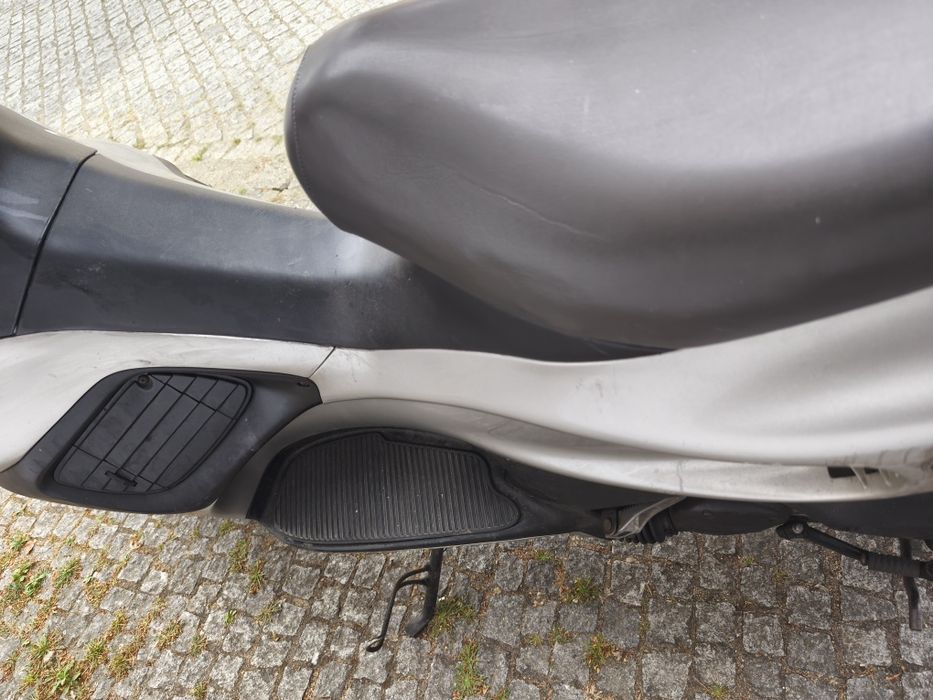 Vendo mota Gilera Runner 50cc