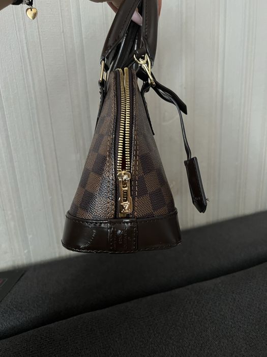 LV Alma Damier BB