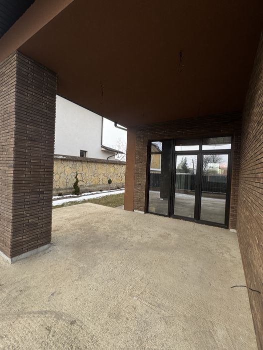 Новий будинок в с.Коровія