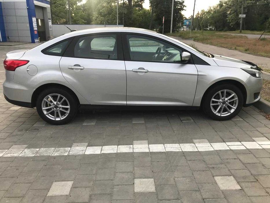 FORD FOCUS  2016 автомат