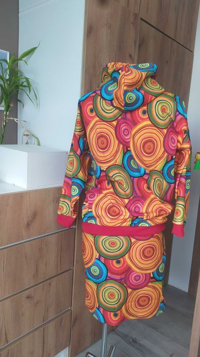 Bluza damska z kapturem