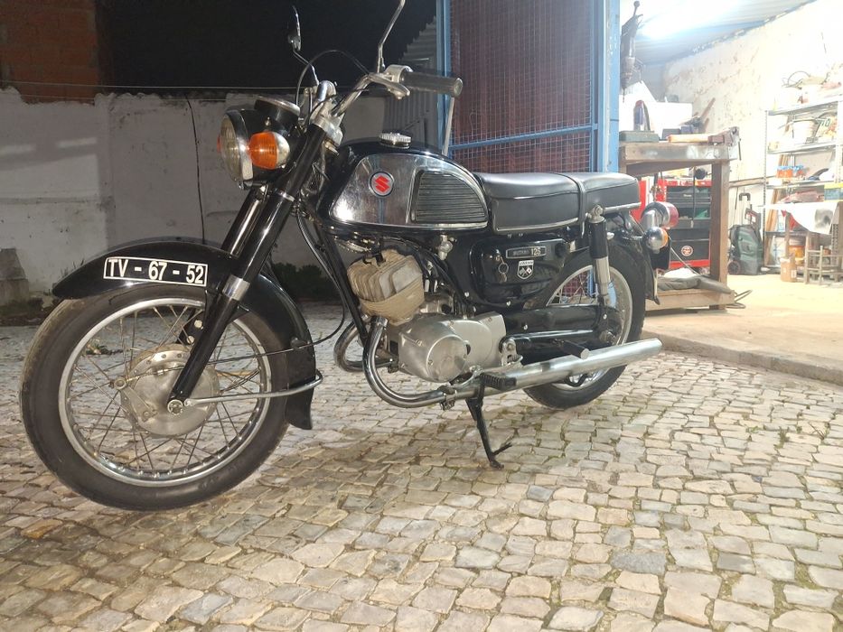 Vendo clássica Suzuki k 125