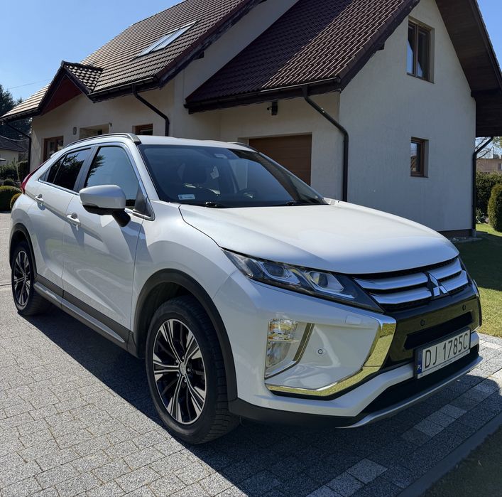 Mitsubishi Eclipse Cross, Polski Salon