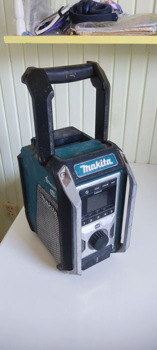 Radio makita dmr115 milwaukee dewalt budowlane sprawne