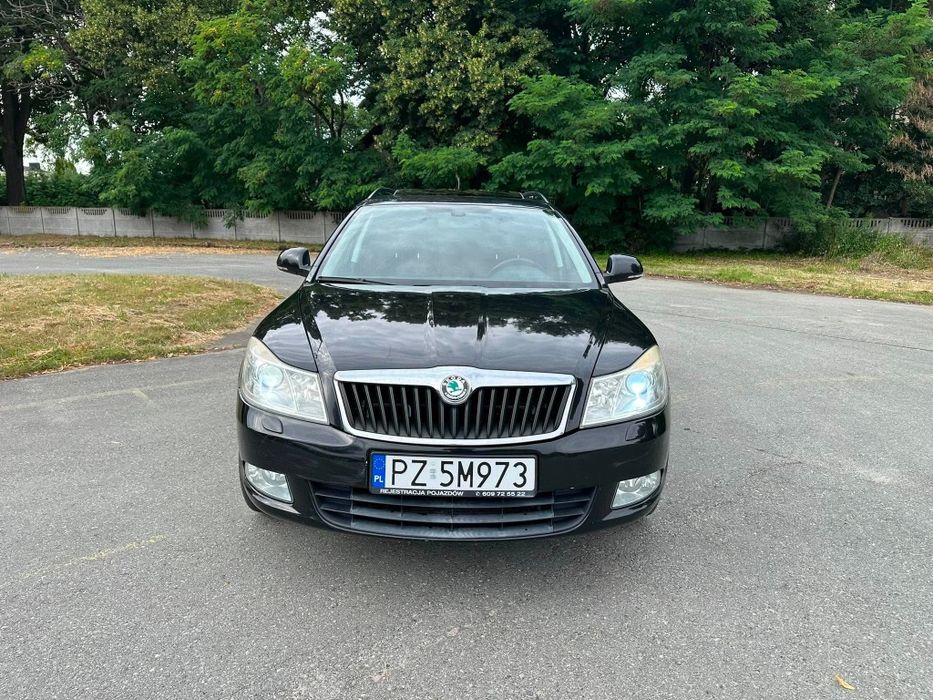 Skoda Octavia  kombi 1.8TSI Klimatronik,Hak  2kpl koł 4×4