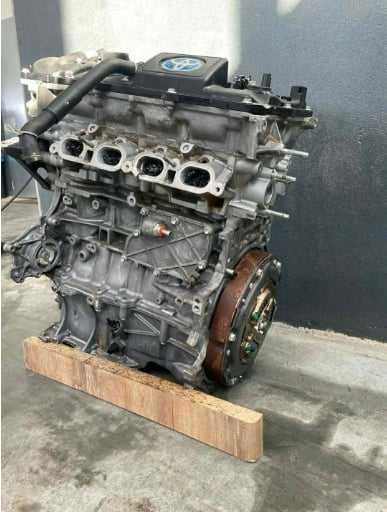 Toyota Corolla E21 1.8 hybryda Silnik 2ZR