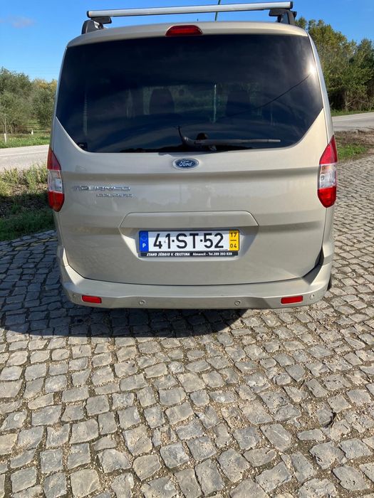 Ford Tourneo Courier