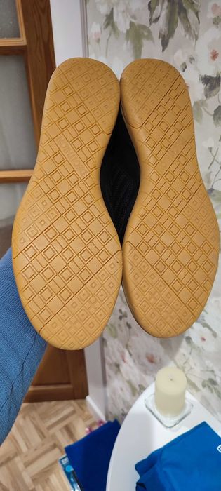 buty halowe Decathlon - rozmiar 47