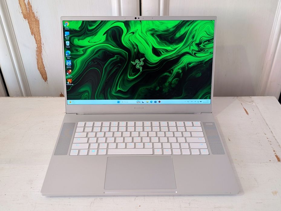 Razer Blade 15 i7_RTX 2070_16/1Tb ssd