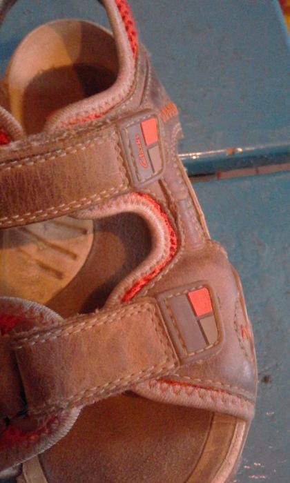 Sandały chłopięce Clarks 27