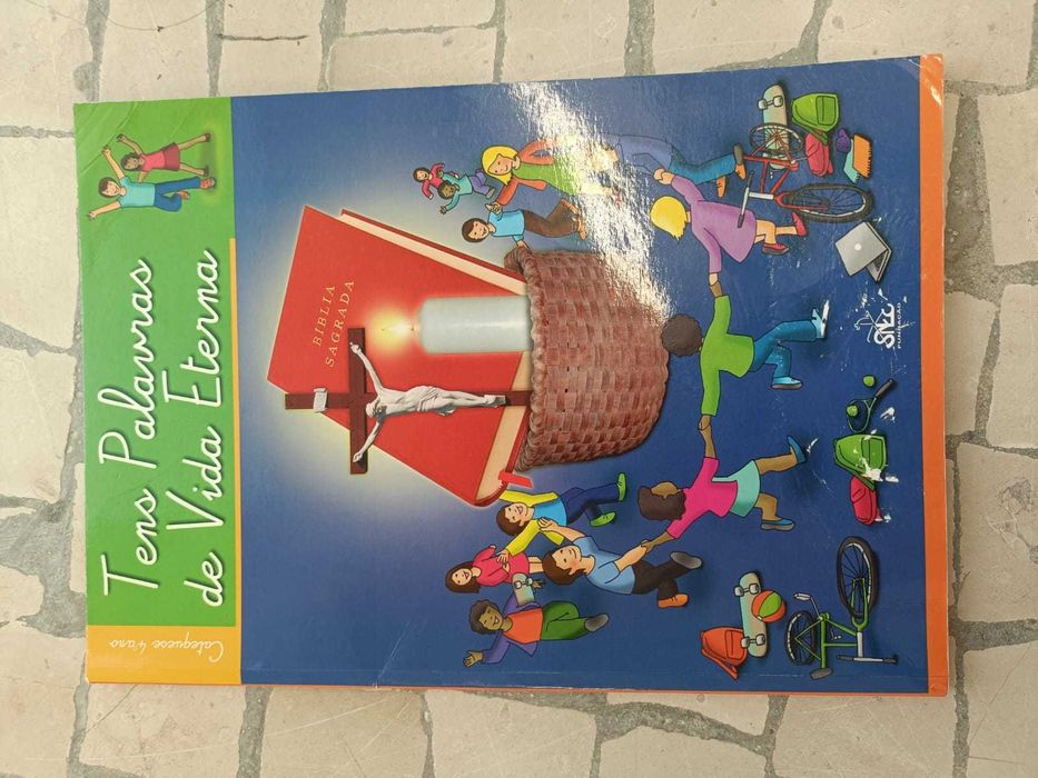 Catecismos 3º e 4º anos