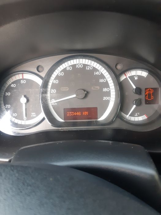 Мерседес  ситан 111CDI
