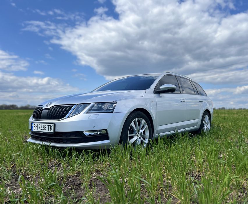 Продам авто skoda octavia 2018