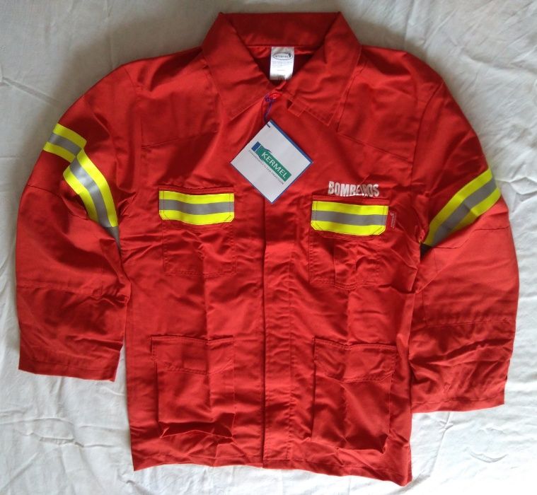 Dólmen Bombeiro, casaco da Farda nº 3, uniforme.