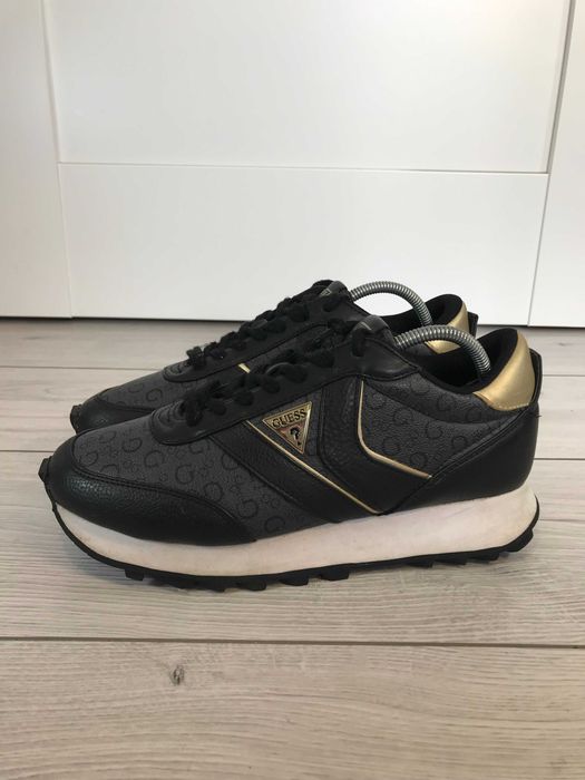 Piękne buty Guess Samsin rozm. 39,5