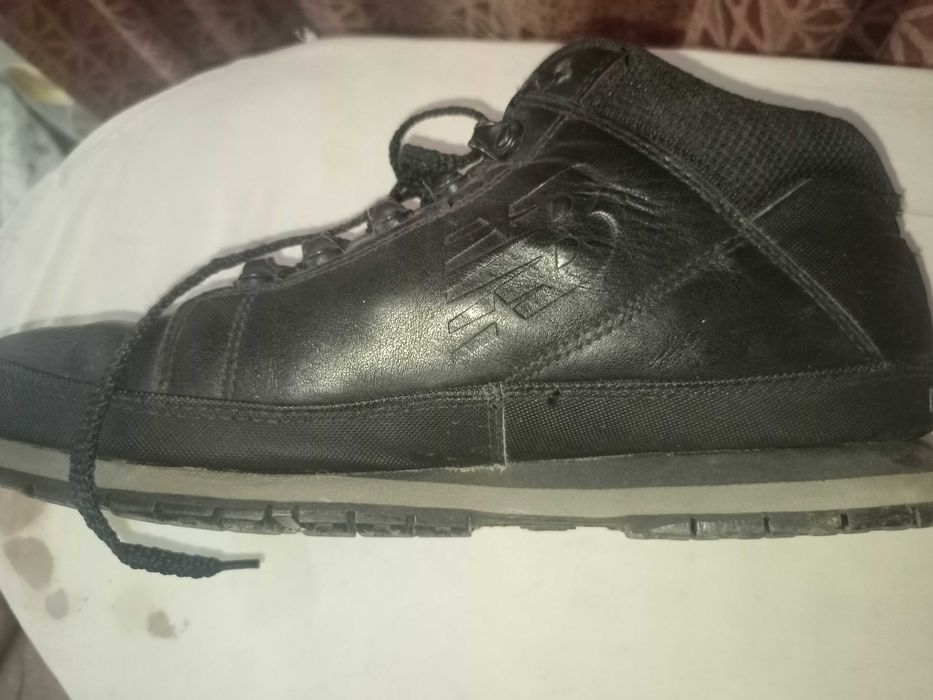 Продам зимние мужские ботинки