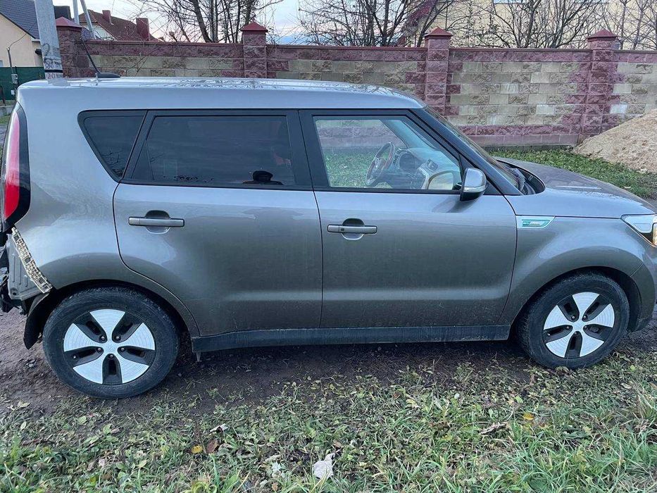 Розборка шрот запчасти Kia Soul EV 27kw колір IM киа сол соул кіа