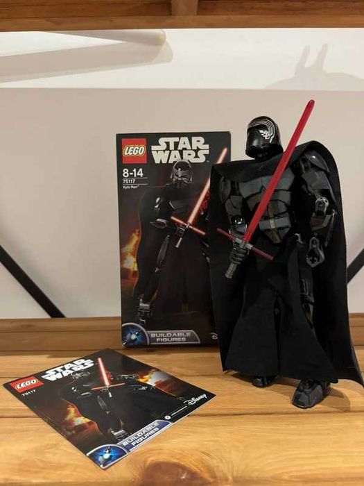 LEGO 75117 - Kylo Ren - Buildable Figures